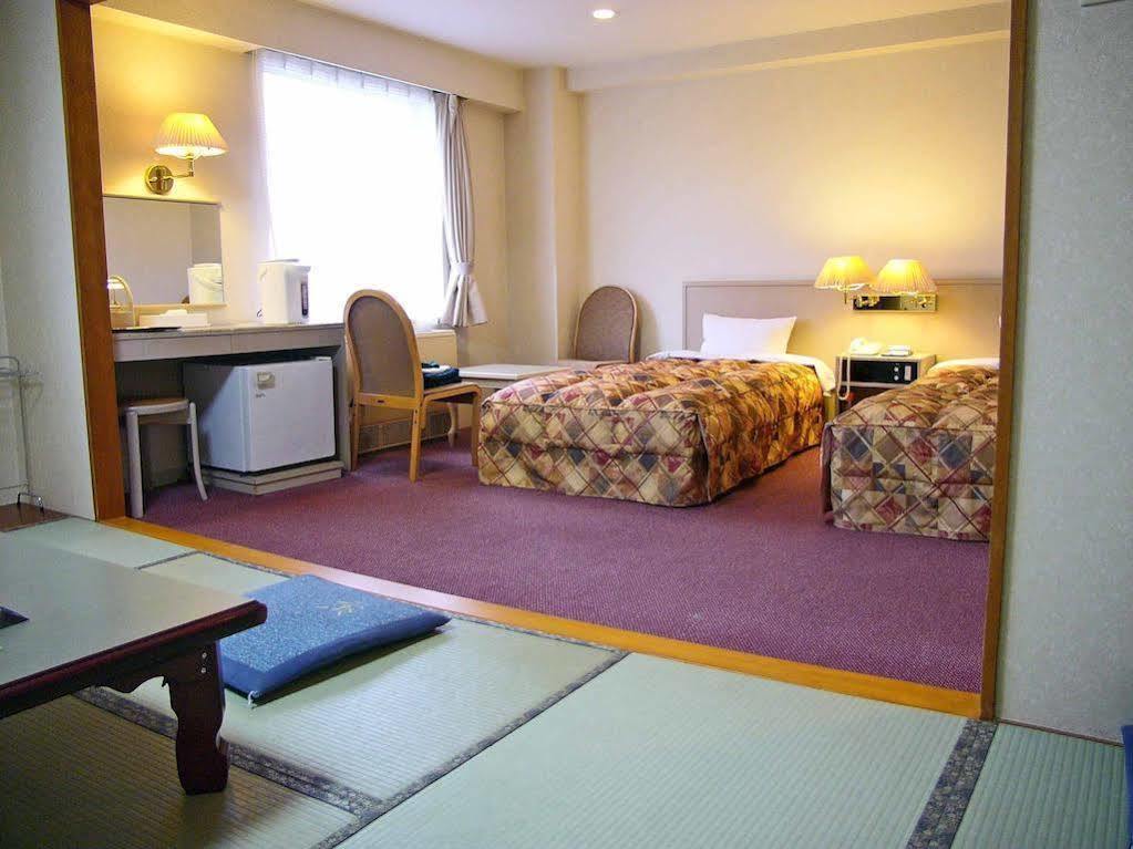 Hotel Park Hills Kamifurano Exterior photo